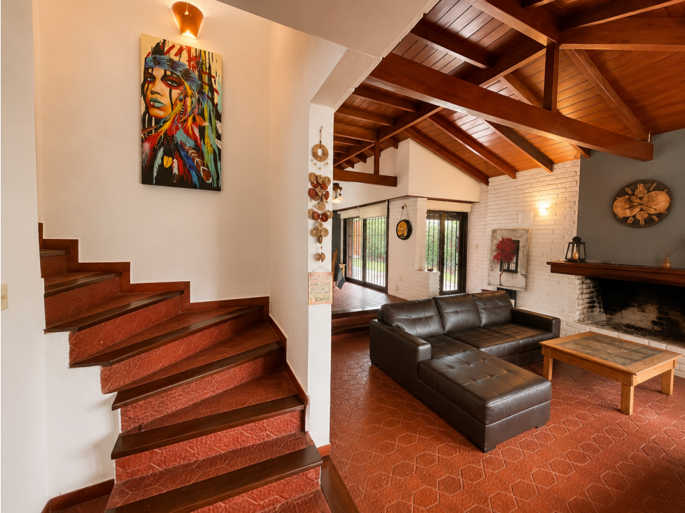 Chalet - Barrio Norte - Hijos del Sol — foto 5