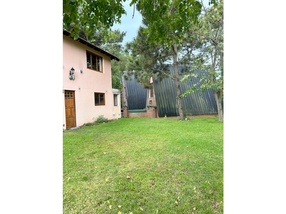 Venta en block - Chalet mas 2 cabañas - 4