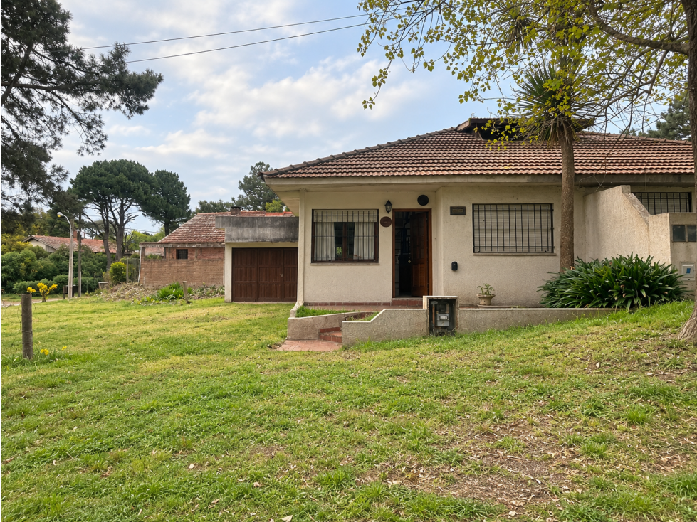 Duplex - Esquina Paseo 125 y avda 6 - Oportunidad