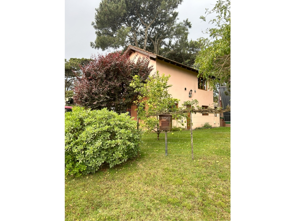 Venta en block - Chalet mas 2 cabañas - 2