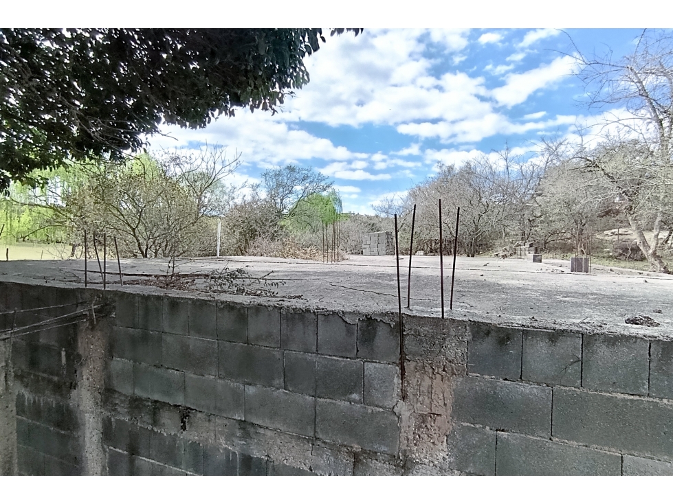 Dos terrenos frente al río. Villa Flor Serrana, Tanti. Más platea. - 6