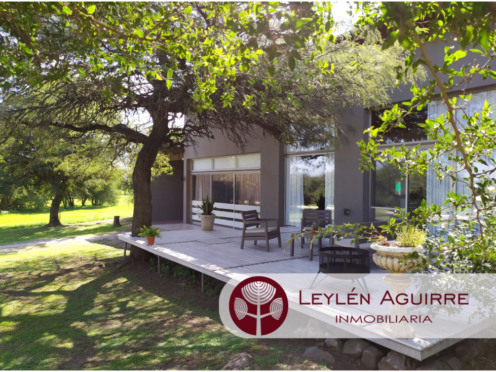 Imponente chalet en venta en Country Causana. Villa Carlos Paz - 1