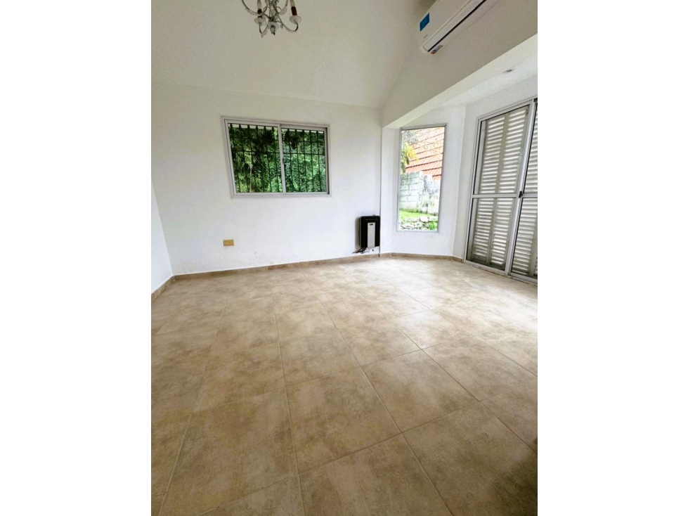 Casa con vista panorámica en Villa Carlos Paz, en venta. Oportunidad — foto 6