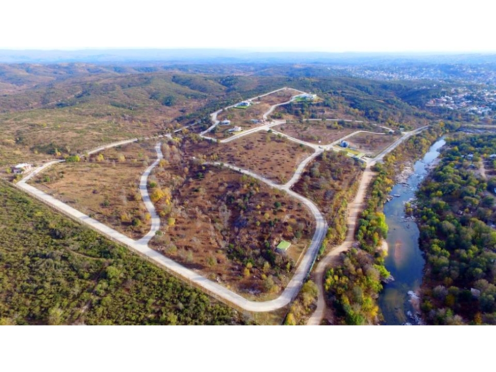 Lotes en Barro Altos de Carlos Paz. Escritura. Consulte - 5