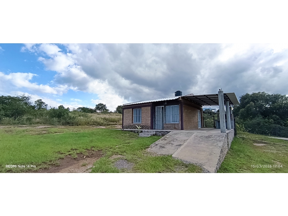 Gran Fracción más casa en Tanti sobre Ruta 28 de 6860 m2. - 2