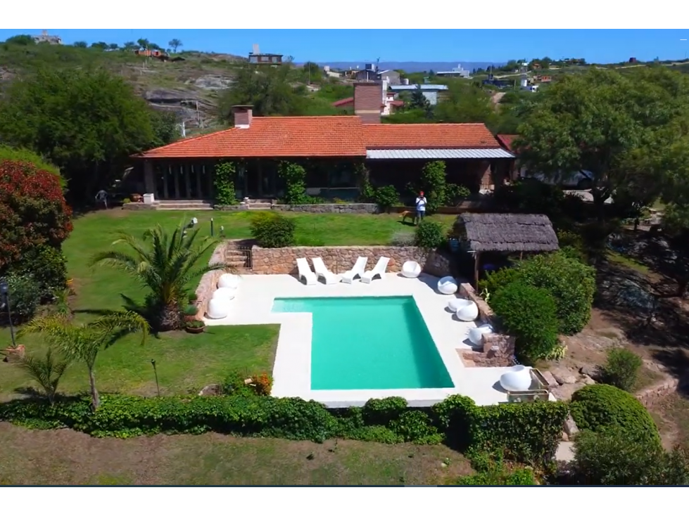 Casa de montaña más una cabaña en venta. Estancia Vieja. Córdoba — foto 4