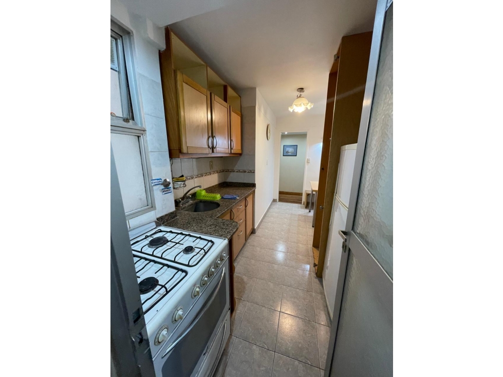 VENTA 2 Amb. C/Dep y Cochera. Balcón saliente. RETASADO — foto 5