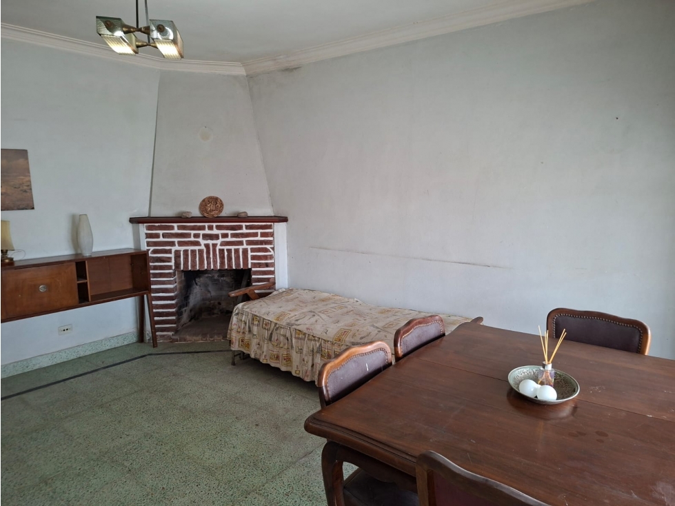 MOGOTES; P/ ARREGLAR. CHALET 3 AMBIENTES C/ DEPENDENCIA . — foto 4