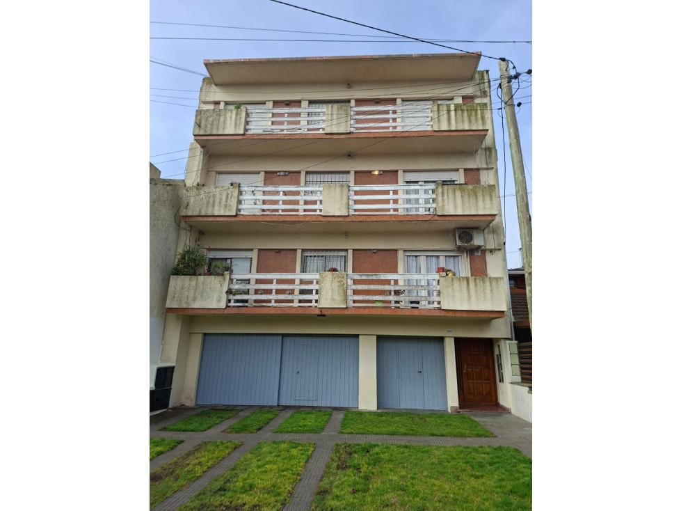 ZºMOGOTES; DEPARTAMENTO; 2 AMB- 3º PISO /ESCALERA - 1