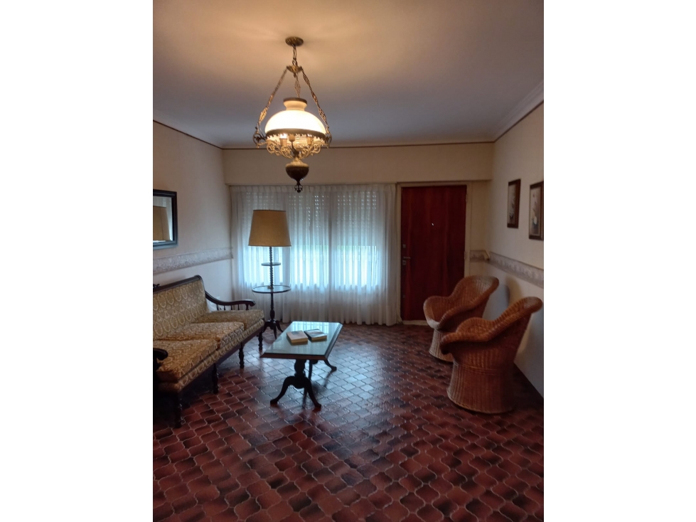 MOGOTES; MUY LINDO CHALET 3 AMB C/ DEPENDENCIA — foto 3