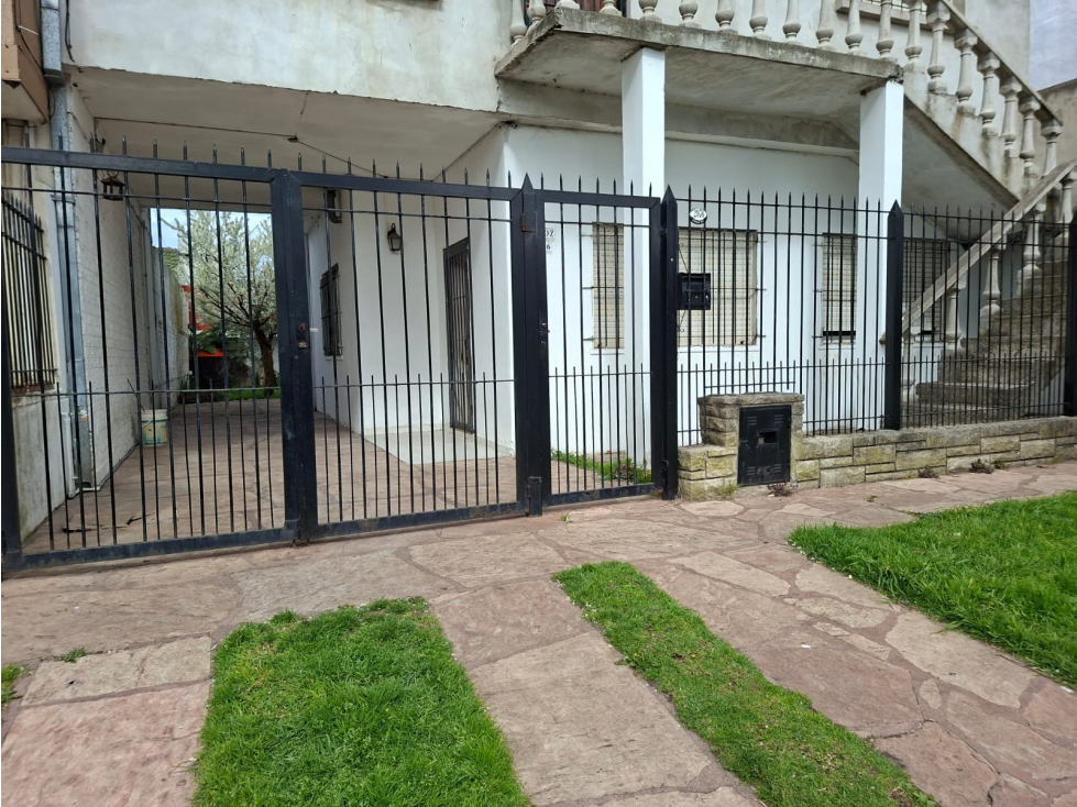MOGOTES; AMPLIO CHALET EN P.H - 1