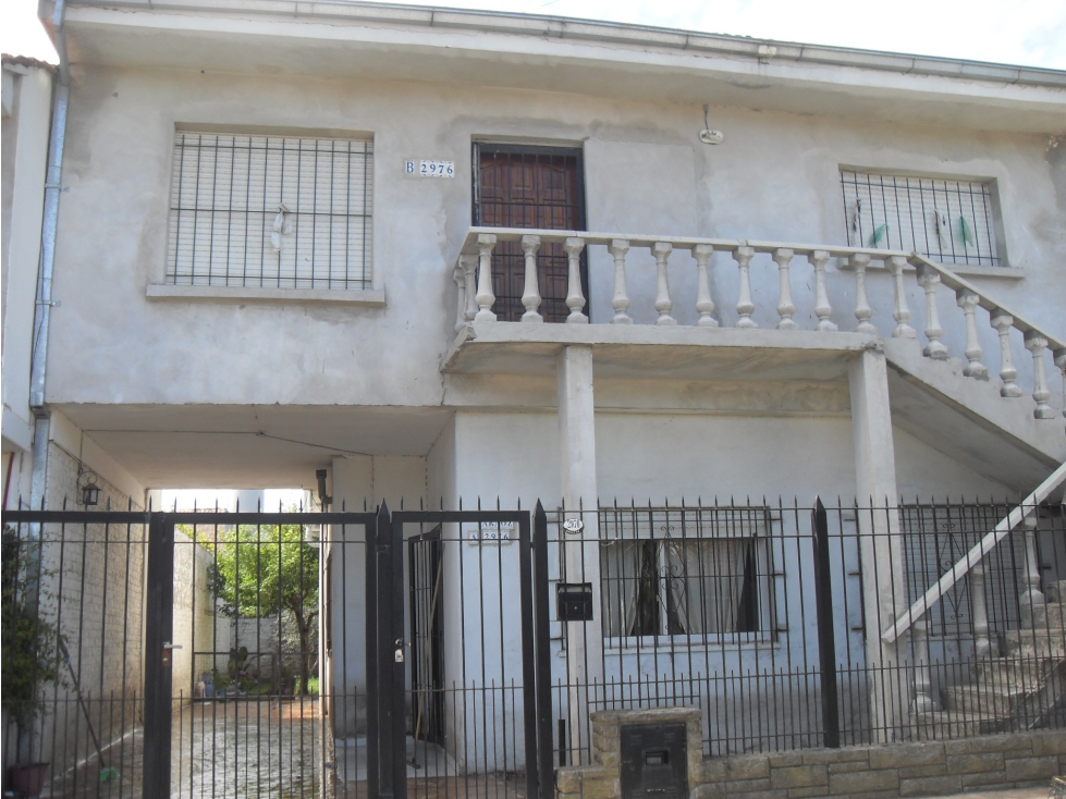 MOGOTES; OPORTUNIDAD!!! CHALET + AMPLIO DEPARTAMENTO — foto 2