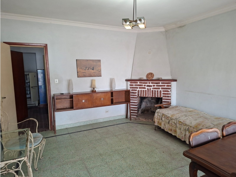 MOGOTES; P/ ARREGLAR. CHALET 3 AMBIENTES C/ DEPENDENCIA . — foto 3