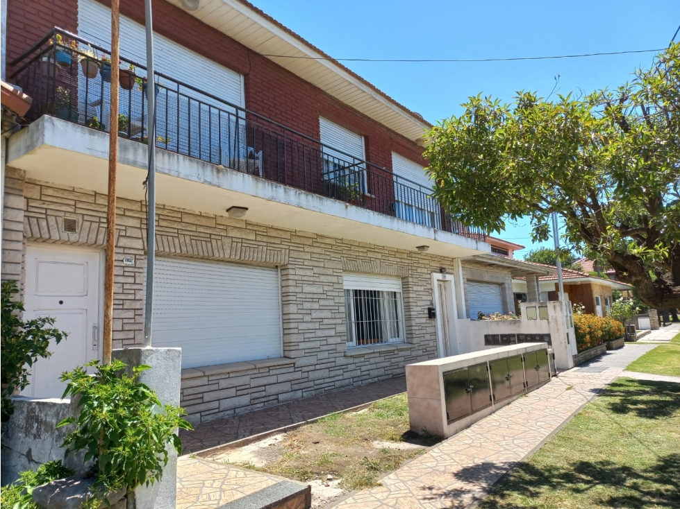 PTA. MOGOTES; AGRADABLE P.H AL FONDO- 4 CUADRAS DE LA COSTA