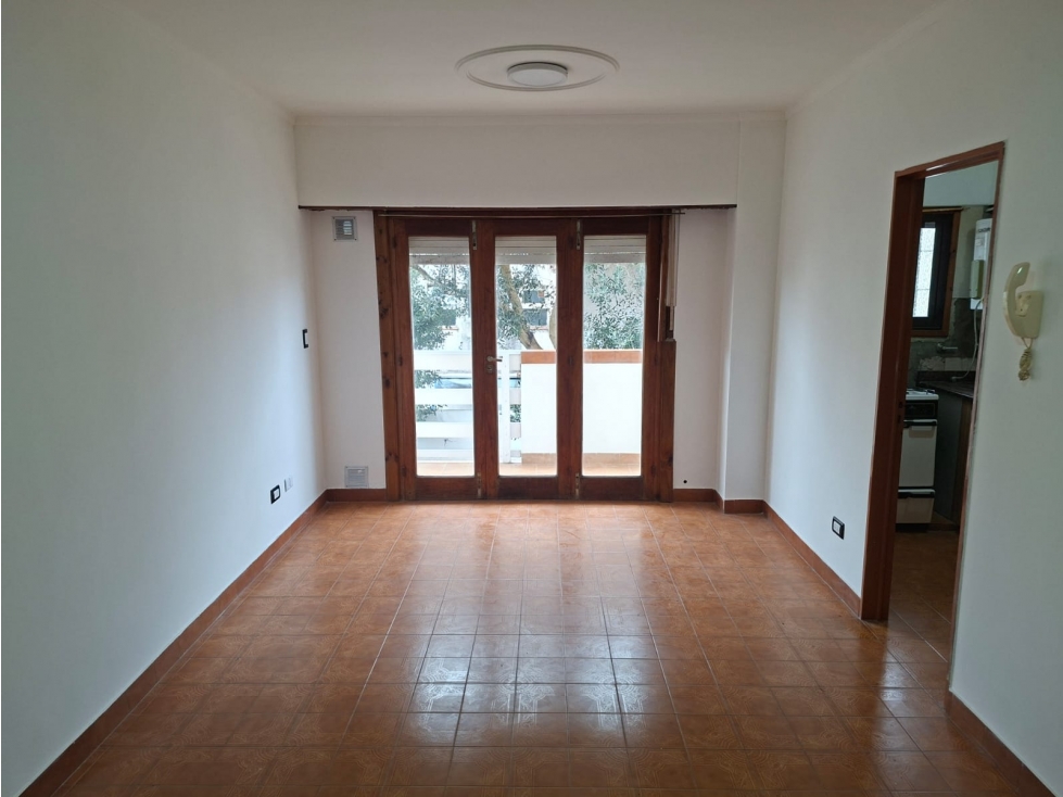MOGOTES: DEPARTAMENTO 2 AMBIENTES- 1º PISO - 2