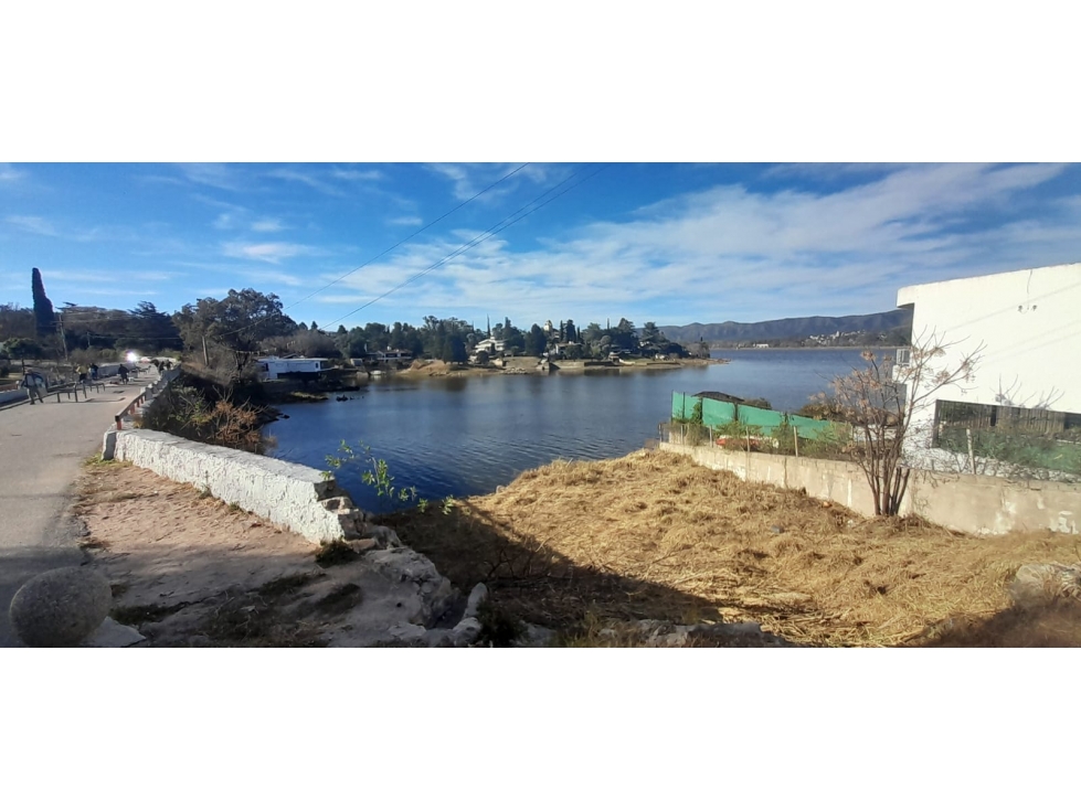 VENDO GRAN TERRENO CON BAJADA AL LAGO, Villa del Lago, Carlos Paz - 1
