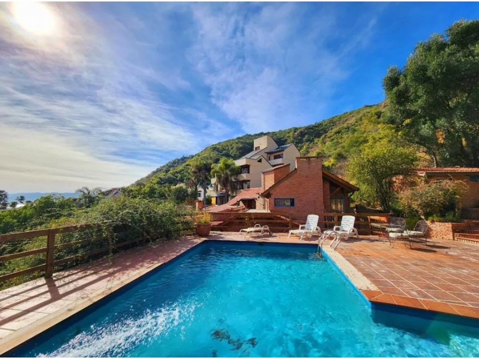 CASA CON PILETA Y VISTA - JOSE MUÑOZ, VILLA CARLOS PAZ — foto 4