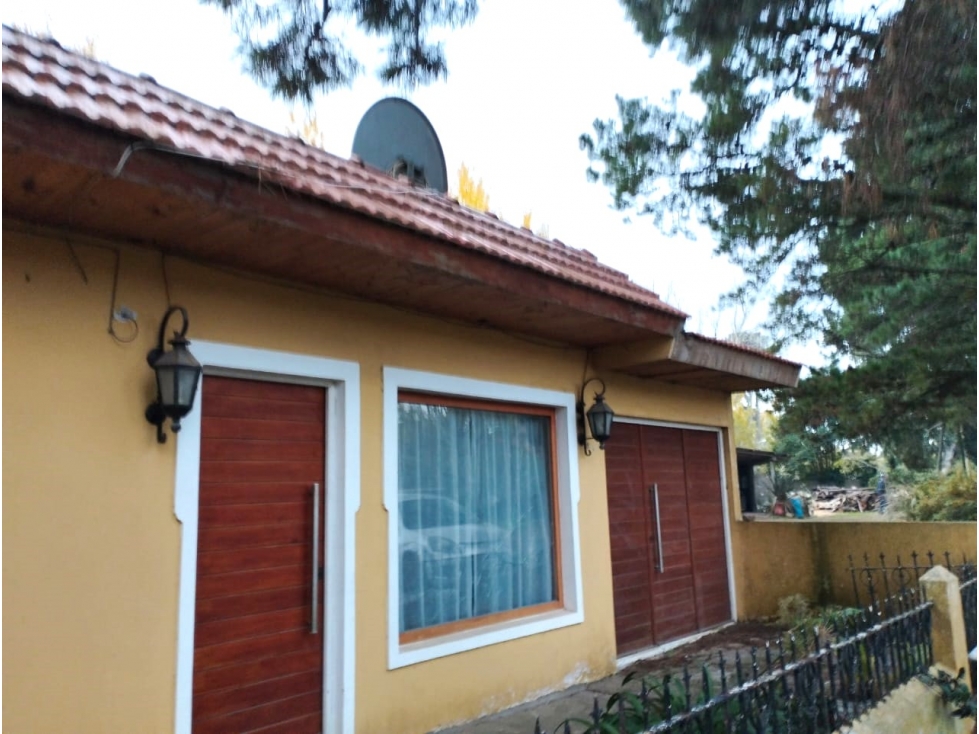 Chalet! en F.U. Camet! Buen futuro y... Accesible !!!