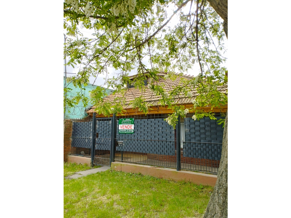 Chalet en Calasanz y Mariani! Gran Oportunidad! Valor TIERRA!!! — foto 3