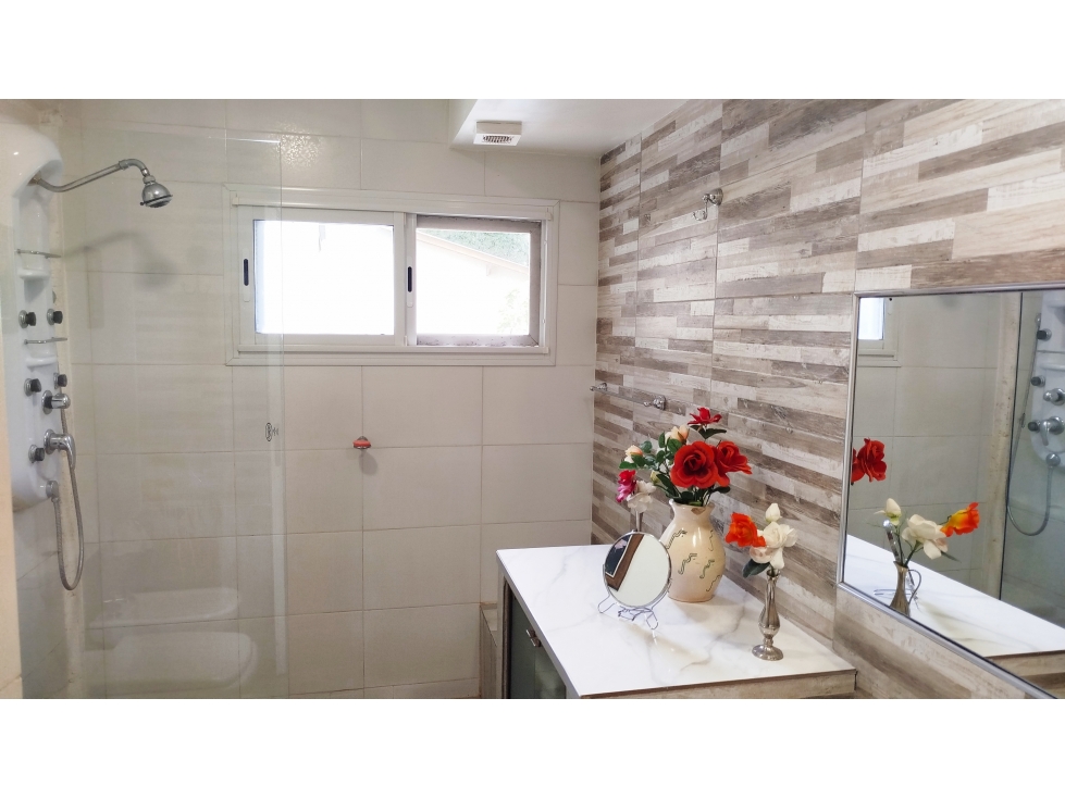 Chalet en Sierra (SdlP) Barrio Residencial !!! - 3