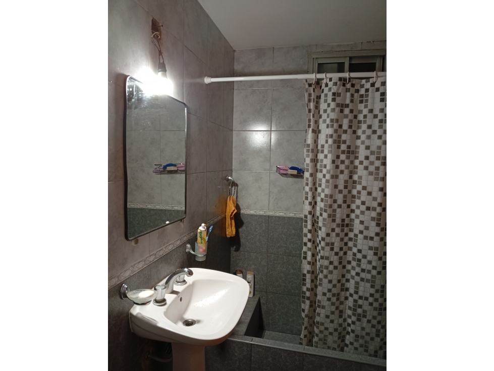 Casa y 2 Deptos. IDEAL INVERSOR!!! — foto 5