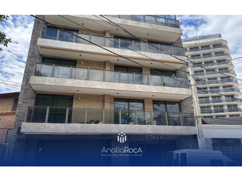 Departamento de Categoria en Venta de Dos Dormitorios