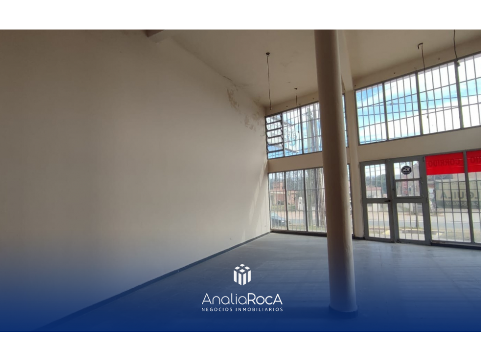 Alquiler Anual Local Comercial Sobre Av Carcano Villa Carlos Paz - 3