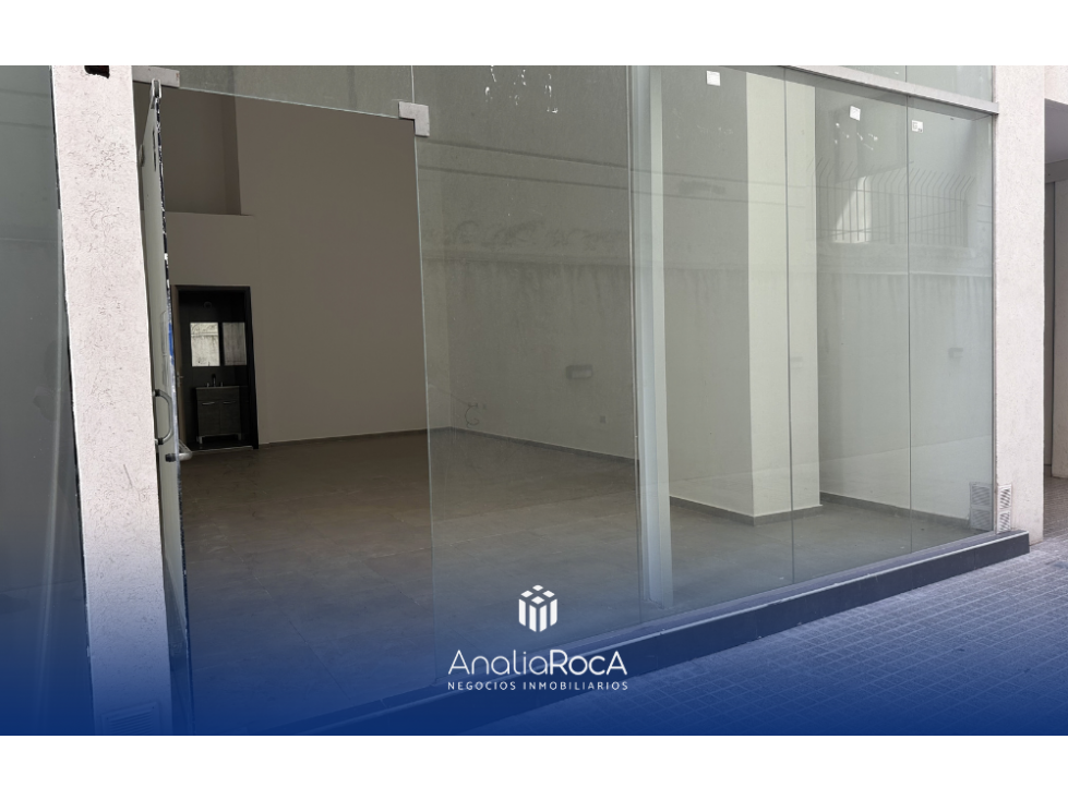 Local Comercial a metros de la Peatonal de Villa Carlos Paz - 1