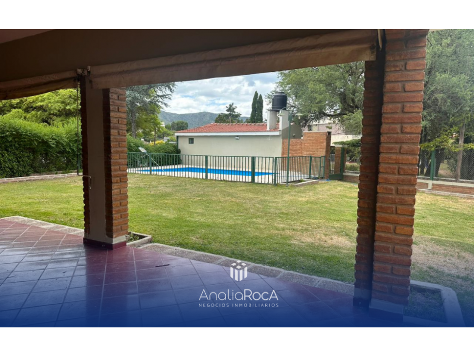 Alquiler Temporario Casa Amplia para 12/13 personas Villa Carlos Paz - 5
