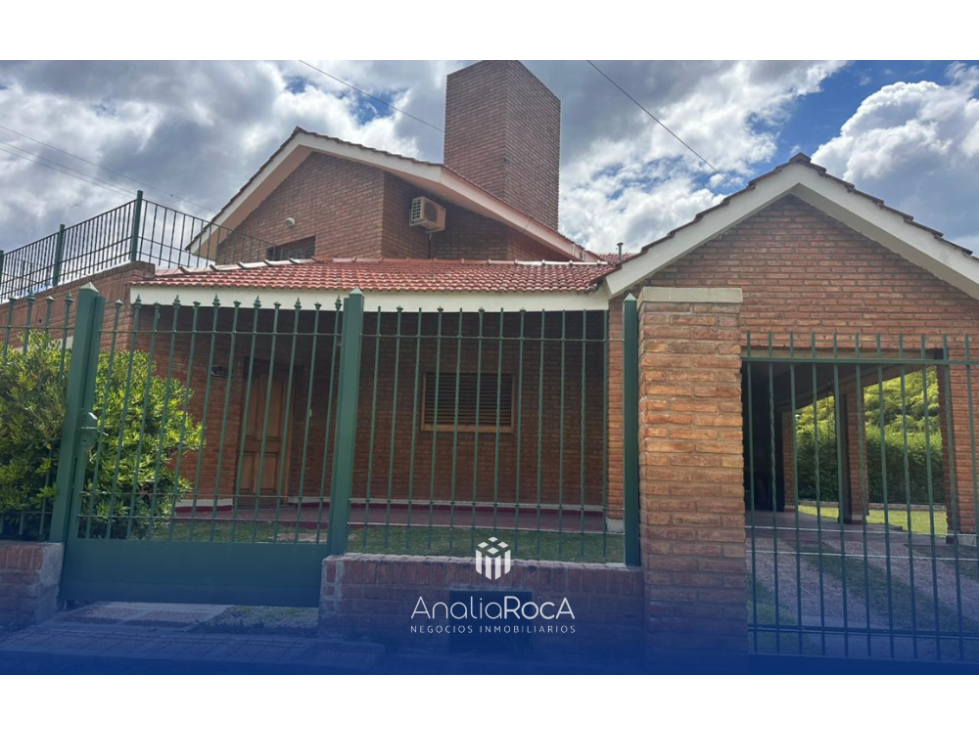 Alquiler Temporario Casa Amplia para 12/13 personas Villa Carlos Paz - 2