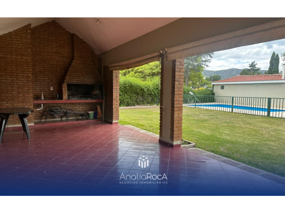 Alquiler Temporario Casa Amplia para 12/13 personas Villa Carlos Paz - 4