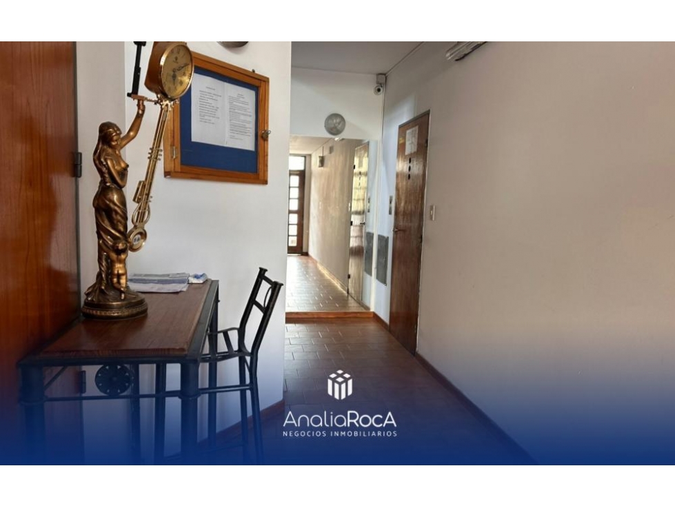 Alquiler Anual Departamento con vista pleno centro de Villa Carlos paz — foto 2