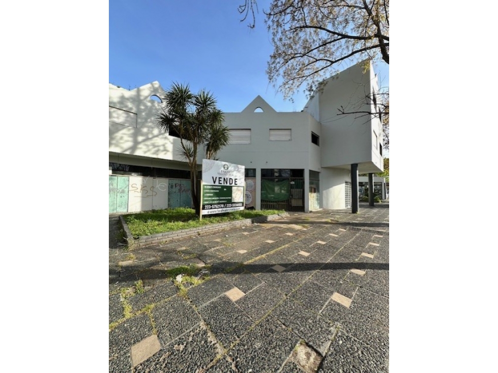 VENTA IMPORTANTE COMPLEJO COMERCIAL CORDOBA - 5