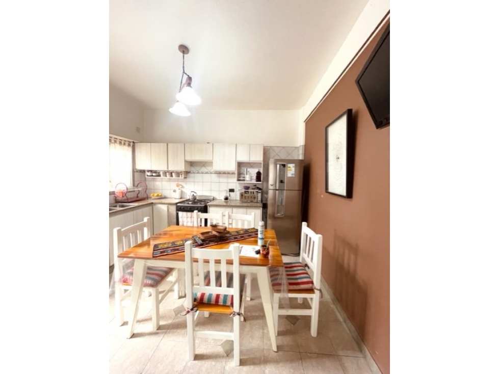 VENTA HERMOSA CASA EN PH 4 AMB. PATIO CON PARRILLA. GARAGE.PERMUTA - 6