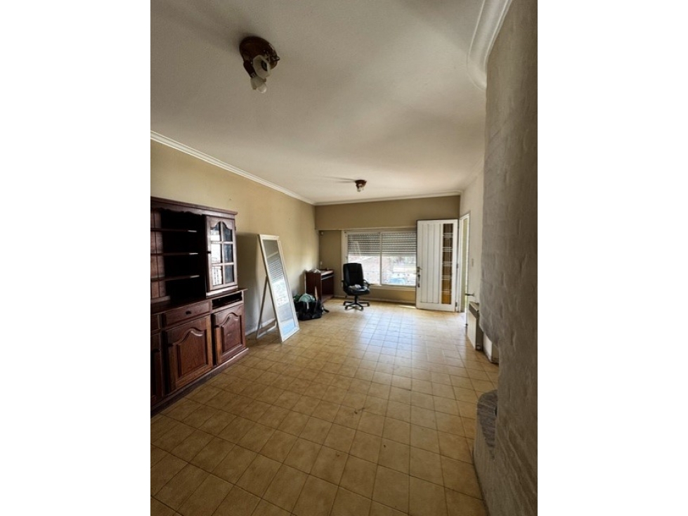 OPORTUNIDAD! VENTA DOS CASAS DE 4 AMB.C/U. PARQUE,GARAGE Y TERRAZA. - 6