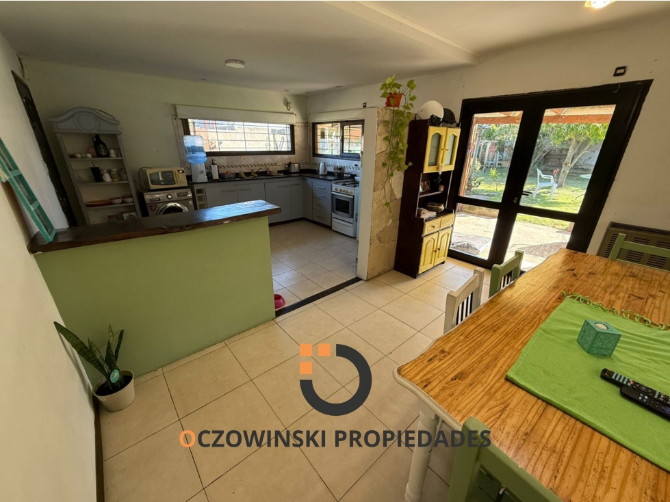 VENTA CASA 4 AMBIENTES - 4