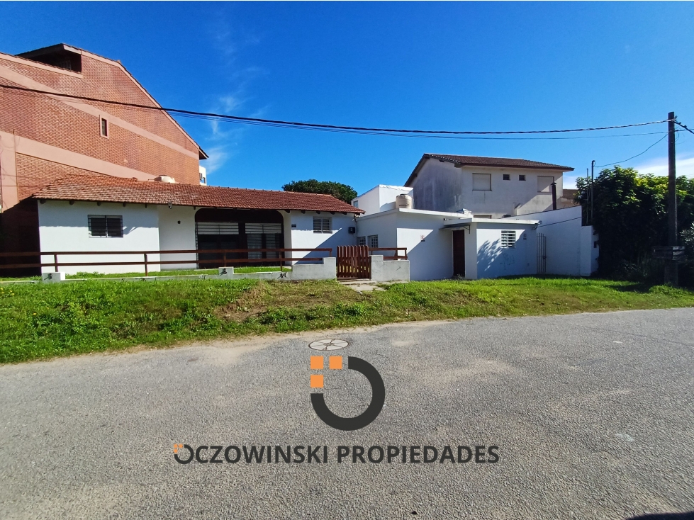 VENTA CASA + 2 DEPTOS ZONA CENTRO (VILLA GESELL) — foto 3