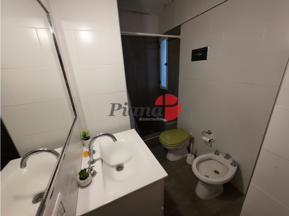 Departamento en Venta - Zona Sur - Planta Baja con Jardín — foto 3