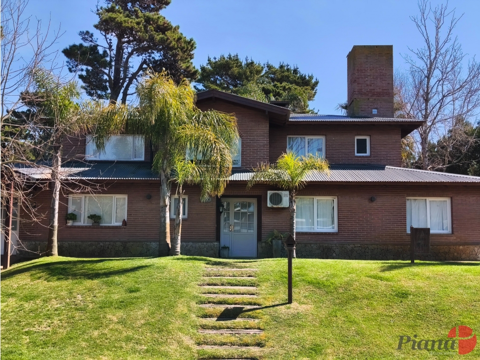 Casa en Venta - Barrio Álamos - Ideal Vivienda - Cul de Sac