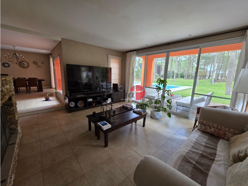 Casa en Venta - Barrio La Herradura - Calidad Edilicia — foto 3