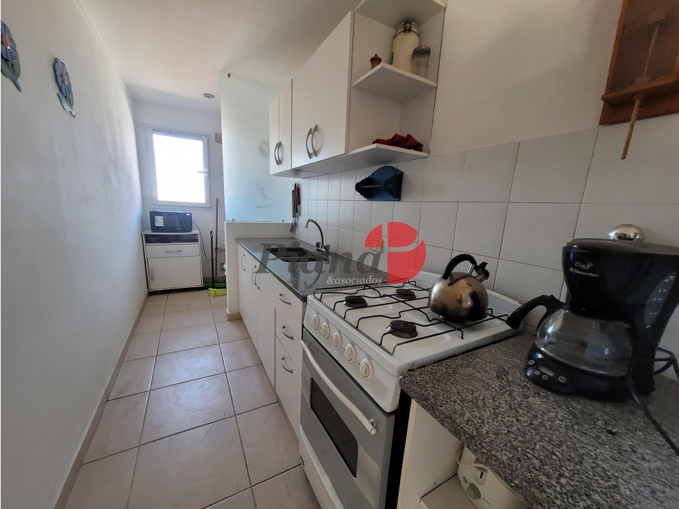 Departamento en Venta - Zona Playa Sur - Vista al Mar - Luminoso - 6