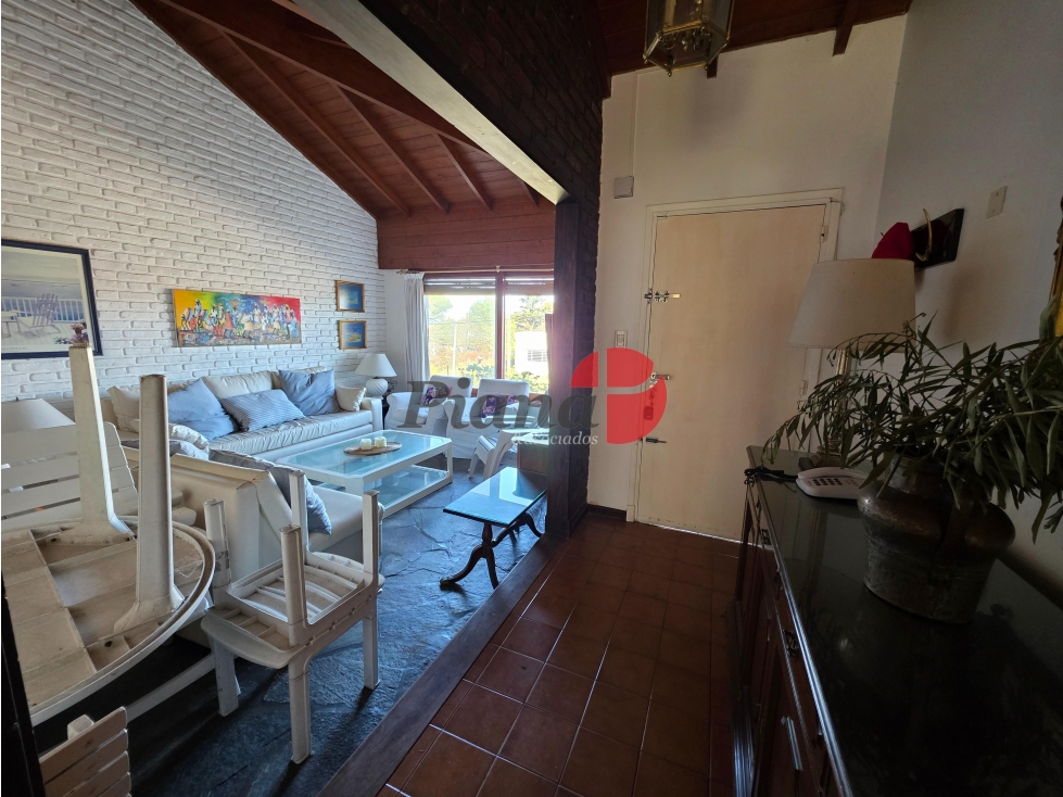 Ph tipo Casa en Venta - Zona Playa Sur - A metros del Mar y del Centro — foto 3