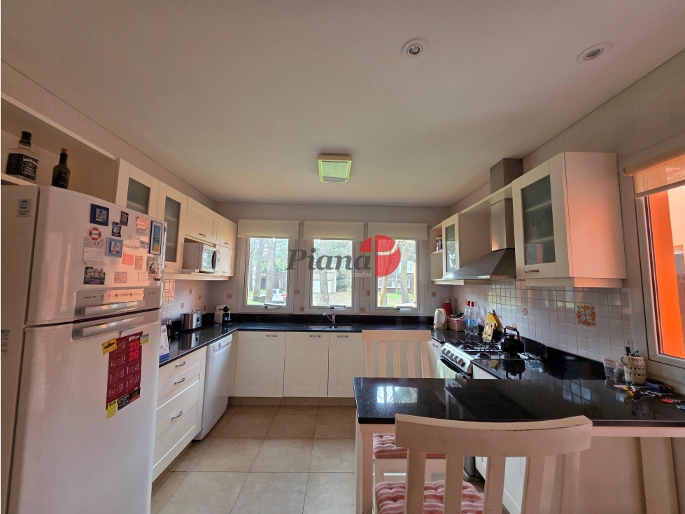 Casa en Venta - Barrio La Herradura - Calidad Edilicia — foto 6