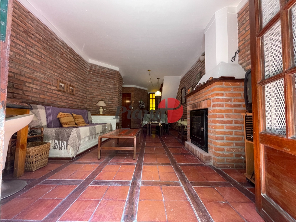 Dúplex en Venta - Zona Dúplex - Jardín - Cochera — foto 6
