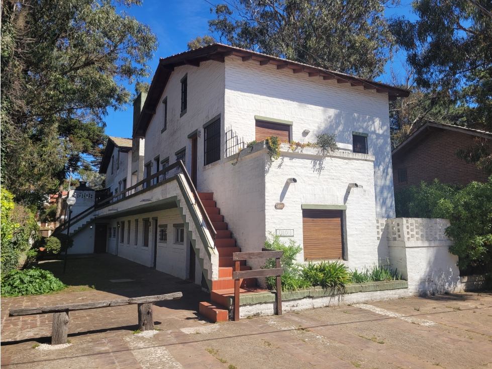 Dúplex en Venta - Zona Dúplex - 4 ambientes - Construcción solida