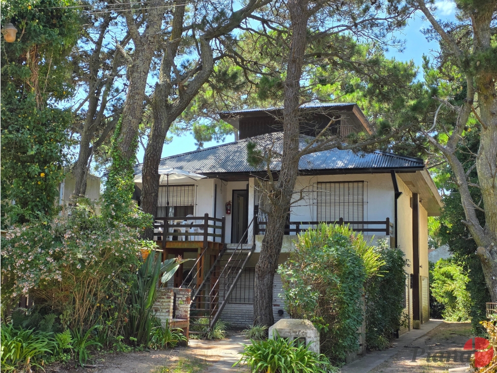 Departamento en Venta- 3 Ambientes - Gran jardin - Zona Duplex
