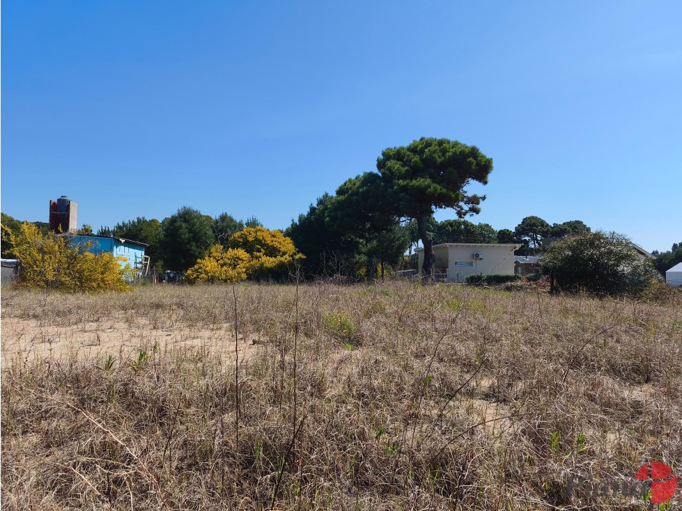 Terreno en Venta - Nayades - Barrio Residencial - Ideal Vivienda - 2