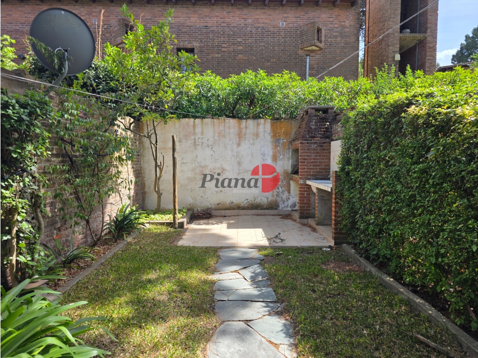 Dúplex en Venta - Zona Dúplex - Excelente Estado - Jardín Parrilla — foto 6