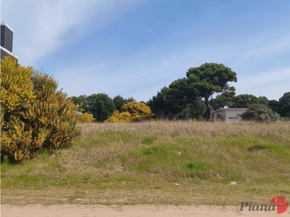 Terreno en Venta - Nayades - Barrio Residencial - Ideal Vivienda - 3