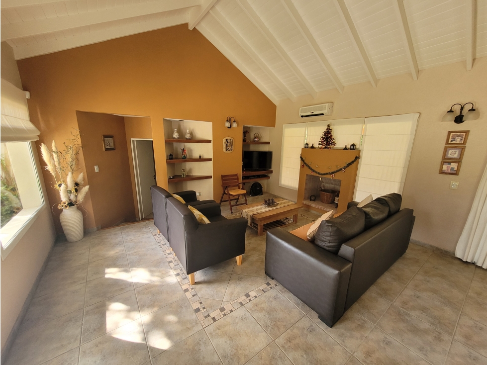 Casa en Venta- Zona Norte - 4 ambientes + Dep. Servicio — foto 5